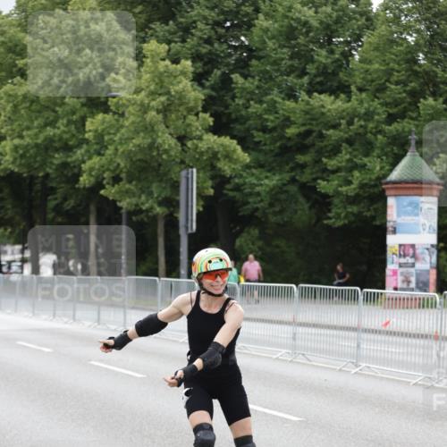 29.06.2025 - hella hamburg halbmarathon Jannik Wohlers http://msf.ph/oto/8151620 29.06.2025 09:21:32 Lombardsbrücke  meine-sportfotos.de