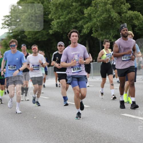 29.06.2025 - hella hamburg halbmarathon Jannik Wohlers http://msf.ph/oto/8151632 29.06.2025 10:51:47 Lombardsbrücke 1418, 1978, 3038, 4087, 4273, 4436, 4598, 4606, 4815, 5062, 5262, 6386, 6403, 6404, 6406, 6456, 6985, 7690, 7691, 8194, 8196, 8250, 8251, 8621, 9368, 9460, 9730, 10296, 10342, 10634, 10673, 10884, 11126, 11127, 11375, 11736, 11899, 11974, 12089, 12247, 12510, 12525, 12558, 12969, 13094, 13538, 14215, 14235, 14720, 16234, 16262, 16492, 16752, 16973, 17253, 17277, 17326, 17327, 18078, 18221, 18668, 18756, 18817 meine-sportfotos.de