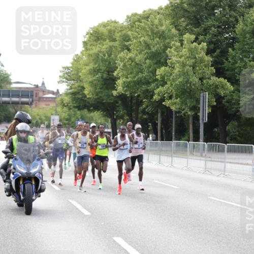 29.06.2025 - hella hamburg halbmarathon Jannik Wohlers http://msf.ph/oto/8151638 29.06.2025 09:30:55 Lombardsbrücke  meine-sportfotos.de