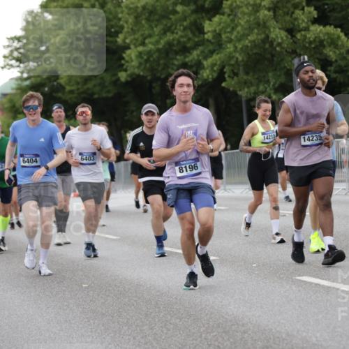 29.06.2025 - hella hamburg halbmarathon Jannik Wohlers http://msf.ph/oto/8151640 29.06.2025 10:51:47 Lombardsbrücke 1418, 1978, 3038, 4087, 4273, 4436, 4598, 4606, 4815, 5062, 5262, 6386, 6403, 6404, 6406, 6456, 6985, 7690, 7691, 8194, 8196, 8250, 8251, 8621, 9368, 9460, 9730, 10296, 10342, 10634, 10673, 10884, 11126, 11127, 11375, 11736, 11899, 11974, 12089, 12247, 12510, 12525, 12558, 12969, 13094, 13538, 14215, 14235, 14720, 16234, 16262, 16492, 16752, 16973, 17253, 17277, 17326, 17327, 18078, 18221, 18668, 18756, 18817 meine-sportfotos.de