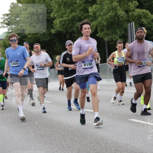 29.06.2025 - hella hamburg halbmarathon Jannik Wohlers http://msf.ph/oto/8151660 29.06.2025 10:51:47 Lombardsbrücke 1418, 1978, 3038, 4087, 4273, 4436, 4598, 4606, 4815, 5062, 5262, 6386, 6403, 6404, 6406, 6456, 6985, 7690, 7691, 8194, 8196, 8250, 8251, 8621, 9368, 9460, 9730, 10296, 10342, 10634, 10673, 10884, 11126, 11127, 11375, 11736, 11899, 11974, 12089, 12247, 12510, 12525, 12558, 12969, 13094, 13538, 14215, 14235, 14720, 16234, 16262, 16492, 16752, 16973, 17253, 17277, 17326, 17327, 18078, 18221, 18668, 18756, 18817 meine-sportfotos.de