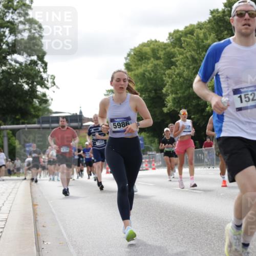 29.06.2025 - hella hamburg halbmarathon Jannik Wohlers http://msf.ph/oto/8151670 29.06.2025 10:14:50 Lombardsbrücke 1296, 1524, 1745, 2281, 3513, 3650, 4495, 5271, 5986, 6317, 7452, 7809, 7810, 7881, 8237, 8256, 8609, 9847, 9975, 9997, 11271, 11598, 11683, 12524, 12634, 13453, 13500, 13881, 14617, 15150, 15740, 16419, 17128, 18769, 18800, 18939, 19027 meine-sportfotos.de