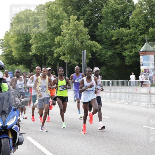 29.06.2025 - hella hamburg halbmarathon Jannik Wohlers http://msf.ph/oto/8151709 29.06.2025 09:30:56 Lombardsbrücke 1, 5, 7, 10, 11, 16, 23, 25, 59 meine-sportfotos.de