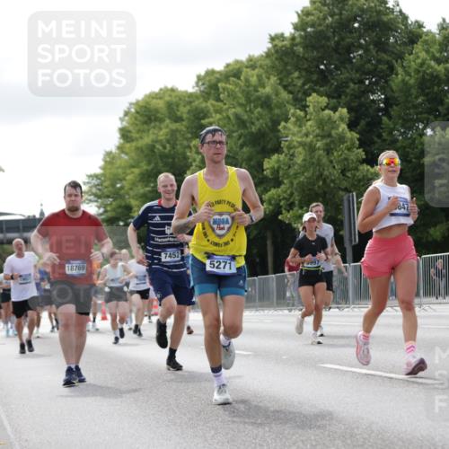 29.06.2025 - hella hamburg halbmarathon Jannik Wohlers http://msf.ph/oto/8151728 29.06.2025 10:14:52 Lombardsbrücke 1296, 1524, 1745, 2281, 2720, 3513, 3650, 4495, 5271, 5986, 6317, 7452, 7809, 7810, 7881, 8237, 8256, 8609, 9307, 9423, 9847, 9975, 9997, 10858, 11598, 11683, 12524, 13453, 13500, 13881, 14617, 15150, 15740, 16040, 17128, 17949, 18252, 18769, 18800, 18939, 19027 meine-sportfotos.de