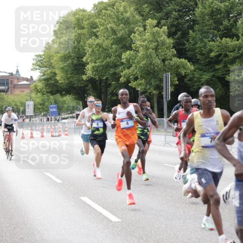 29.06.2025 - hella hamburg halbmarathon Jannik Wohlers http://msf.ph/oto/8151797 29.06.2025 09:30:58 Lombardsbrücke 1, 2, 4, 5, 6, 7, 8, 9, 10, 11, 13, 16, 22, 23, 25, 59 meine-sportfotos.de