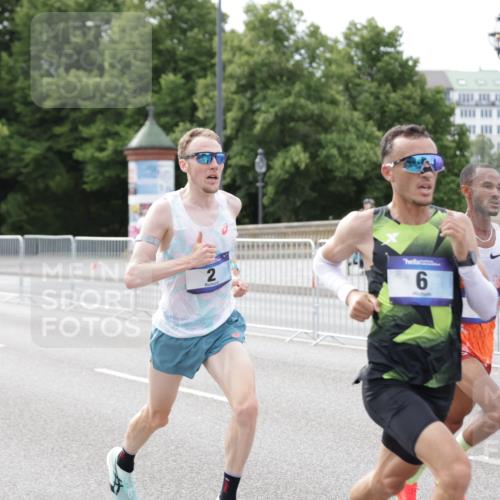 29.06.2025 - hella hamburg halbmarathon Jannik Wohlers http://msf.ph/oto/8151910 29.06.2025 09:31:00 Lombardsbrücke 1, 2, 4, 5, 6, 7, 8, 9, 10, 11, 13, 16, 22, 23, 25, 59 meine-sportfotos.de
