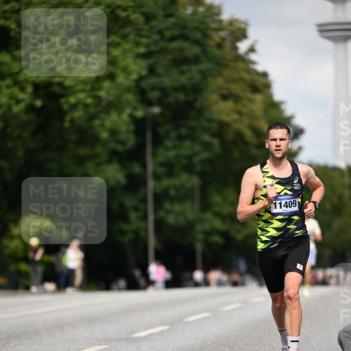 29.06.2025 - hella hamburg halbmarathon Dr. Thomas Lammeyer http://msf.ph/oto/8152169 29.06.2025 09:41:19 Kennedybrücke 4116, 11409 meine-sportfotos.de