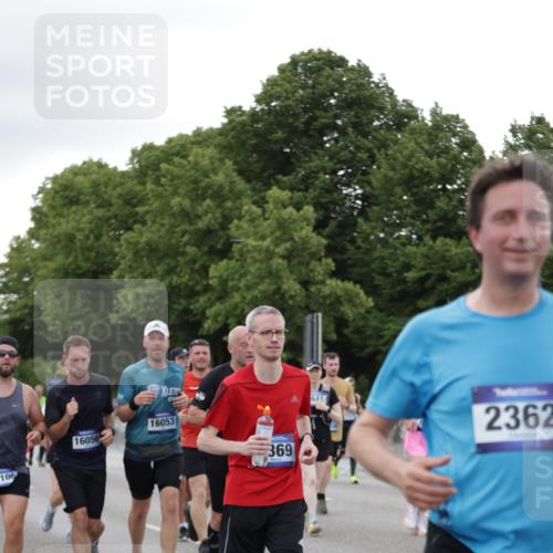 29.06.2025 - hella hamburg halbmarathon Jannik Wohlers http://msf.ph/oto/8152225 29.06.2025 10:52:18 Lombardsbrücke 1369, 1826, 2146, 2362, 2420, 2983, 3140, 3227, 4591, 4729, 5360, 7032, 7511, 7737, 8641, 9068, 9070, 10055, 10392, 10600, 10879, 10928, 10981, 12994, 13305, 14009, 14424, 14643, 14704, 14827, 14897, 15438, 15439, 15447, 15867, 15906, 16053, 16056, 16794, 16984, 17002, 17050, 17359, 17896, 18106, 18205, 18645, 18751, 18997, 19063, 19097 meine-sportfotos.de