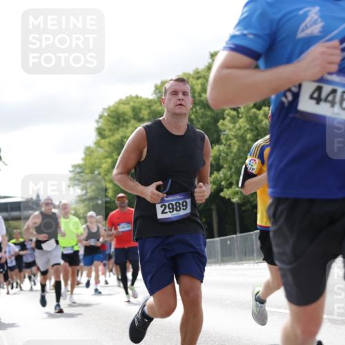 29.06.2025 - hella hamburg halbmarathon Jannik Wohlers http://msf.ph/oto/8152293 29.06.2025 10:15:13 Lombardsbrücke 1440, 2110, 2720, 2989, 3417, 4007, 4466, 4492, 4494, 5069, 5739, 6376, 6576, 9192, 9657, 10108, 10775, 10858, 12457, 12521, 13179, 13197, 13818, 13951, 14413, 14423, 14550, 14552, 14630, 15307, 15570, 15710, 15988, 16040, 16041, 16923, 16938, 17350, 18150, 18203, 18252, 18957 meine-sportfotos.de