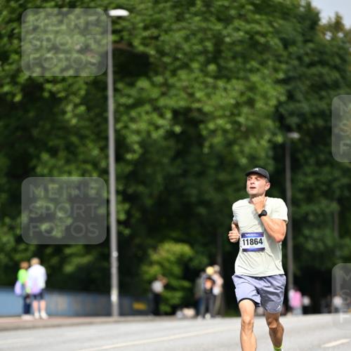 29.06.2025 - hella hamburg halbmarathon Dr. Thomas Lammeyer http://msf.ph/oto/8152325 29.06.2025 09:41:25 Kennedybrücke 4116, 11409 meine-sportfotos.de