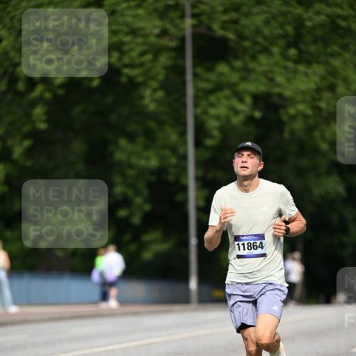 29.06.2025 - hella hamburg halbmarathon Dr. Thomas Lammeyer http://msf.ph/oto/8152388 29.06.2025 09:41:26 Kennedybrücke 4116, 11409 meine-sportfotos.de