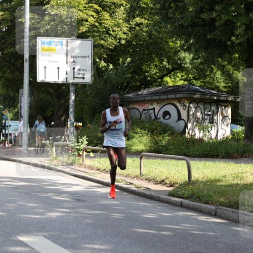 29.06.2025 - hella hamburg halbmarathon Yannick Fuchs http://msf.ph/oto/8152467 29.06.2025 09:57:47 20KM 1, 5 meine-sportfotos.de