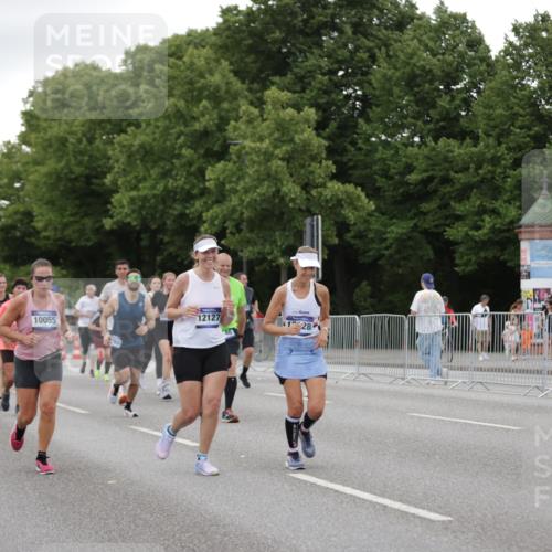 29.06.2025 - hella hamburg halbmarathon Jannik Wohlers http://msf.ph/oto/8152494 29.06.2025 10:52:29 Lombardsbrücke 1369, 2146, 2701, 2988, 3227, 3787, 4729, 6135, 7032, 7737, 8641, 9545, 10055, 10417, 10568, 10600, 10879, 10981, 11520, 11524, 11919, 12127, 12128, 12994, 14009, 14643, 14765, 14807, 14827, 14977, 14979, 15438, 15439, 15867, 16053, 16056, 16156, 16794, 16961, 18106, 18205, 18997 meine-sportfotos.de