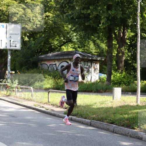 29.06.2025 - hella hamburg halbmarathon Yannick Fuchs http://msf.ph/oto/8152498 29.06.2025 09:57:50 20KM  meine-sportfotos.de
