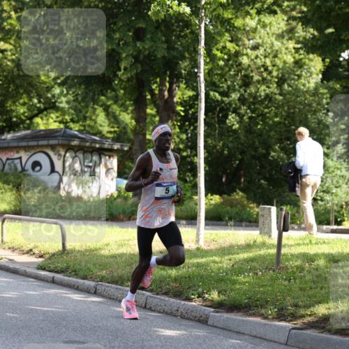 29.06.2025 - hella hamburg halbmarathon Yannick Fuchs http://msf.ph/oto/8152503 29.06.2025 09:57:50 20KM  meine-sportfotos.de