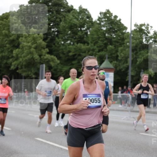 29.06.2025 - hella hamburg halbmarathon Jannik Wohlers http://msf.ph/oto/8152569 29.06.2025 10:52:33 Lombardsbrücke 2146, 2291, 2701, 2988, 3787, 4729, 6135, 6521, 7032, 7681, 7737, 9545, 10055, 10417, 10568, 10661, 10981, 11520, 11524, 11919, 12127, 12128, 13489, 14009, 14643, 14765, 14807, 14827, 14977, 14979, 15438, 15439, 15867, 16137, 16156, 16794, 16961, 18205, 18988 meine-sportfotos.de