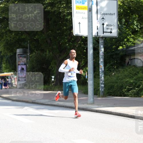 29.06.2025 - hella hamburg halbmarathon Yannick Fuchs http://msf.ph/oto/8152573 29.06.2025 09:58:44 20KM 2, 10, 11, 22, 25 meine-sportfotos.de