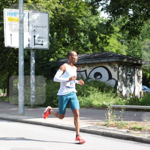 29.06.2025 - hella hamburg halbmarathon Yannick Fuchs http://msf.ph/oto/8152580 29.06.2025 09:58:45 20KM 2, 10, 11, 22, 25 meine-sportfotos.de