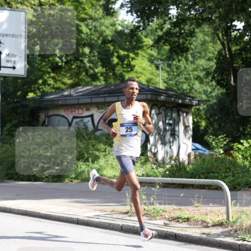 29.06.2025 - hella hamburg halbmarathon Yannick Fuchs http://msf.ph/oto/8152639 29.06.2025 09:58:51 20KM 2, 7, 10, 22, 25 meine-sportfotos.de