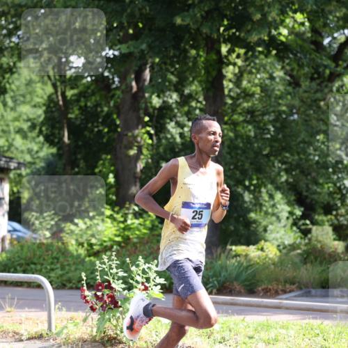 29.06.2025 - hella hamburg halbmarathon Yannick Fuchs http://msf.ph/oto/8152645 29.06.2025 09:58:51 20KM 2, 7, 10, 22, 25 meine-sportfotos.de