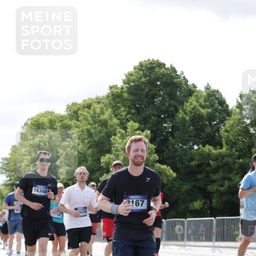 29.06.2025 - hella hamburg halbmarathon Jannik Wohlers http://msf.ph/oto/8152719 29.06.2025 10:15:28 Lombardsbrücke 1156, 1651, 2076, 3167, 4007, 5423, 7897, 7941, 7942, 8554, 8746, 8885, 9192, 9675, 9784, 10108, 10608, 11113, 11303, 11478, 11774, 11783, 11818, 12427, 12469, 12628, 13179, 13818, 13951, 14423, 14543, 14550, 14559, 14630, 15570, 15710, 15889, 15988, 16020, 16348, 16606, 16923, 17350, 18150, 18641, 18957 meine-sportfotos.de