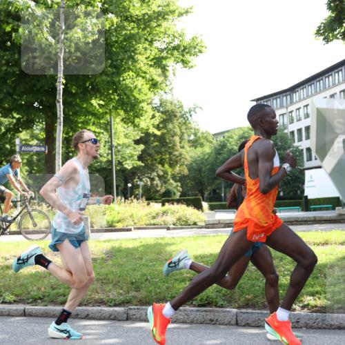 29.06.2025 - hella hamburg halbmarathon Yannick Fuchs http://msf.ph/oto/8152736 29.06.2025 09:59:11 20KM 2, 7, 9, 10, 16, 22, 23 meine-sportfotos.de