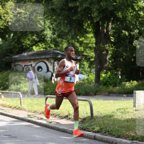 29.06.2025 - hella hamburg halbmarathon Yannick Fuchs http://msf.ph/oto/8152794 29.06.2025 09:59:27 20KM 9, 16, 23 meine-sportfotos.de