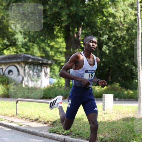 29.06.2025 - hella hamburg halbmarathon Yannick Fuchs http://msf.ph/oto/8152871 29.06.2025 09:59:36 20KM 16 meine-sportfotos.de
