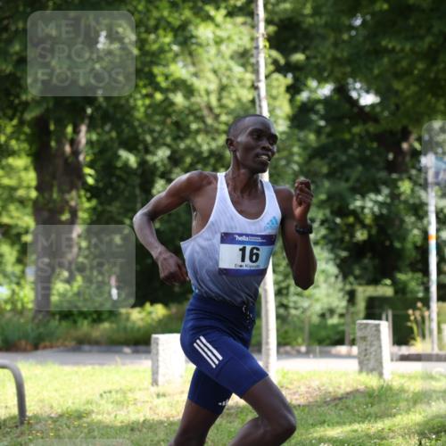 29.06.2025 - hella hamburg halbmarathon Yannick Fuchs http://msf.ph/oto/8152877 29.06.2025 09:59:36 20KM 16 meine-sportfotos.de