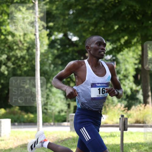 29.06.2025 - hella hamburg halbmarathon Yannick Fuchs http://msf.ph/oto/8152884 29.06.2025 09:59:36 20KM 16 meine-sportfotos.de