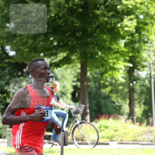 29.06.2025 - hella hamburg halbmarathon Yannick Fuchs http://msf.ph/oto/8152934 29.06.2025 10:00:07 20KM 6, 13, 15 meine-sportfotos.de