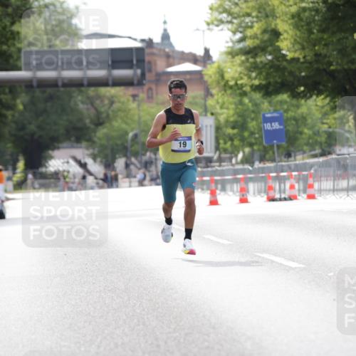 29.06.2025 - hella hamburg halbmarathon Jannik Wohlers http://msf.ph/oto/8152945 29.06.2025 09:32:12 Lombardsbrücke 14, 17, 19, 21 meine-sportfotos.de