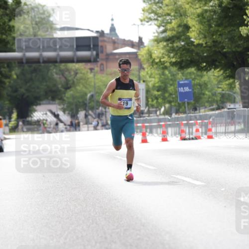 29.06.2025 - hella hamburg halbmarathon Jannik Wohlers http://msf.ph/oto/8152952 29.06.2025 09:32:12 Lombardsbrücke 14, 17, 19, 21 meine-sportfotos.de