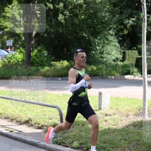 29.06.2025 - hella hamburg halbmarathon Yannick Fuchs http://msf.ph/oto/8152962 29.06.2025 10:00:13 20KM 6, 15 meine-sportfotos.de