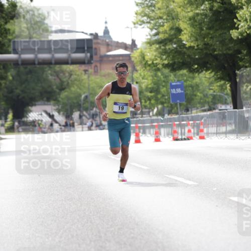29.06.2025 - hella hamburg halbmarathon Jannik Wohlers http://msf.ph/oto/8152965 29.06.2025 09:32:12 Lombardsbrücke 14, 17, 19, 21 meine-sportfotos.de