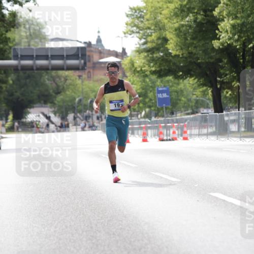 29.06.2025 - hella hamburg halbmarathon Jannik Wohlers http://msf.ph/oto/8152984 29.06.2025 09:32:12 Lombardsbrücke 14, 17, 19, 21 meine-sportfotos.de