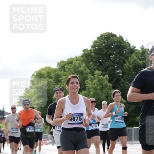 29.06.2025 - hella hamburg halbmarathon Jannik Wohlers http://msf.ph/oto/8153060 29.06.2025 10:15:34 Lombardsbrücke 1156, 1308, 1651, 2071, 2076, 2165, 2436, 3167, 4828, 5046, 5423, 7897, 7941, 7942, 8169, 8554, 8746, 8885, 9675, 9784, 10608, 11113, 11303, 11478, 11774, 11783, 11818, 12427, 12469, 12628, 14423, 14543, 14559, 15571, 15710, 15889, 15988, 16020, 16348, 16606, 16923, 17692, 18641, 18957, 19030 meine-sportfotos.de