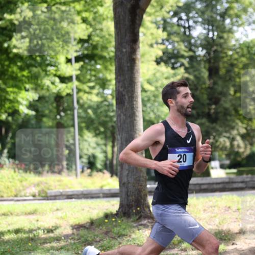 29.06.2025 - hella hamburg halbmarathon Yannick Fuchs http://msf.ph/oto/8153124 29.06.2025 10:00:48 20KM 20, 58 meine-sportfotos.de