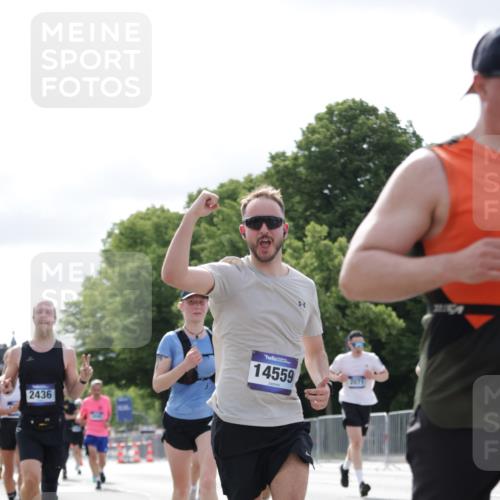 29.06.2025 - hella hamburg halbmarathon Jannik Wohlers http://msf.ph/oto/8153161 29.06.2025 10:15:37 Lombardsbrücke 1156, 1308, 1651, 2071, 2076, 2165, 2436, 2803, 3167, 4828, 5046, 5423, 7897, 7941, 7942, 8169, 8274, 8554, 8746, 8885, 9601, 9675, 9784, 9802, 10107, 10292, 10608, 10844, 11113, 11303, 11478, 11774, 11783, 11818, 12427, 12628, 14543, 14559, 15571, 15724, 15889, 16020, 16348, 16606, 17692, 18641, 19030 meine-sportfotos.de