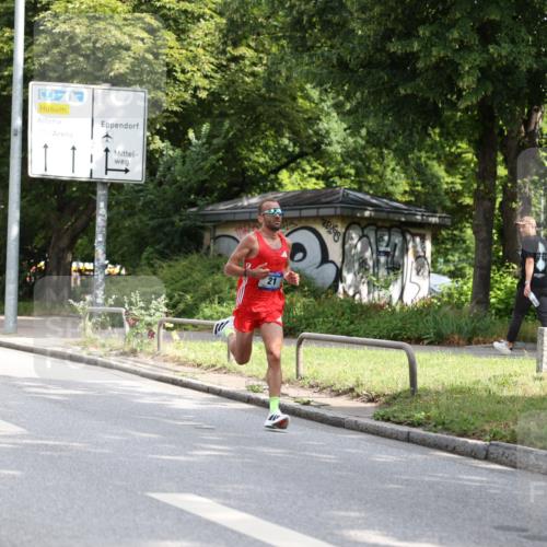 29.06.2025 - hella hamburg halbmarathon Yannick Fuchs http://msf.ph/oto/8153163 29.06.2025 10:01:30 20KM 17, 19, 21 meine-sportfotos.de