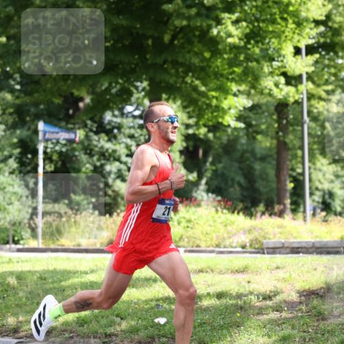 29.06.2025 - hella hamburg halbmarathon Yannick Fuchs http://msf.ph/oto/8153181 29.06.2025 10:01:31 20KM 17, 19, 21 meine-sportfotos.de