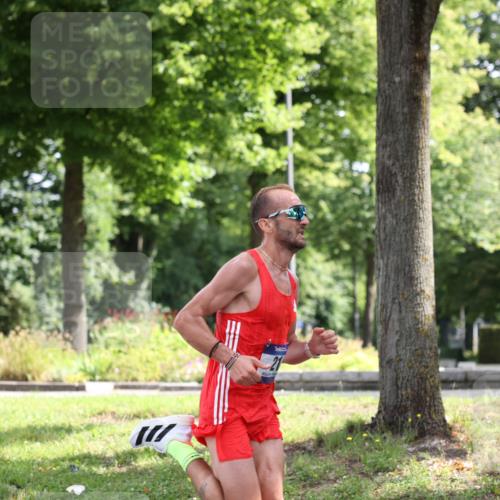 29.06.2025 - hella hamburg halbmarathon Yannick Fuchs http://msf.ph/oto/8153187 29.06.2025 10:01:31 20KM 17, 19, 21 meine-sportfotos.de