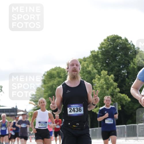 29.06.2025 - hella hamburg halbmarathon Jannik Wohlers http://msf.ph/oto/8153260 29.06.2025 10:15:39 Lombardsbrücke 1156, 1308, 1651, 2071, 2076, 2165, 2436, 2803, 3167, 4828, 5046, 5423, 7897, 8169, 8274, 8554, 8746, 8885, 9601, 9675, 9784, 9802, 10107, 10292, 10844, 10990, 11113, 11303, 11478, 11774, 11783, 11818, 12427, 12628, 14543, 14559, 15571, 15724, 15889, 16020, 16348, 16606, 17692, 18641, 19030 meine-sportfotos.de