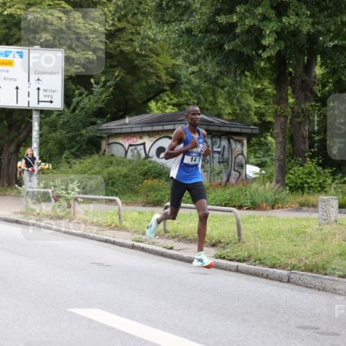 29.06.2025 - hella hamburg halbmarathon Yannick Fuchs http://msf.ph/oto/8153262 29.06.2025 10:02:22 20KM 14, 24 meine-sportfotos.de