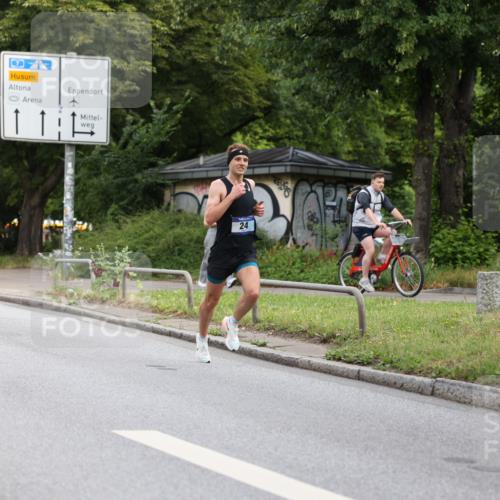 29.06.2025 - hella hamburg halbmarathon Yannick Fuchs http://msf.ph/oto/8153309 29.06.2025 10:02:27 20KM 24 meine-sportfotos.de