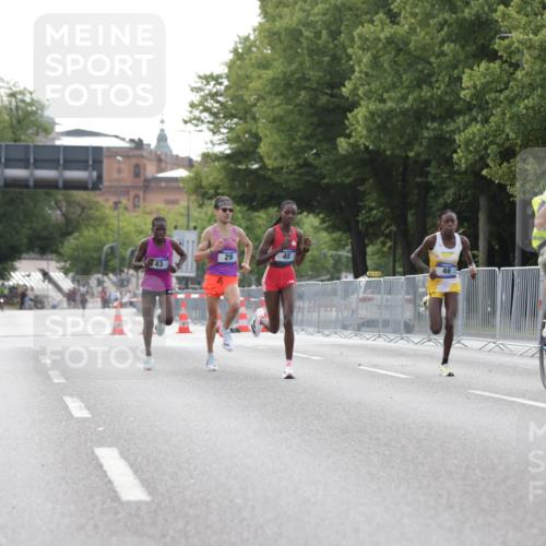 29.06.2025 - hella hamburg halbmarathon Jannik Wohlers http://msf.ph/oto/8153370 29.06.2025 09:34:37 Lombardsbrücke 29, 43, 46, 48 meine-sportfotos.de