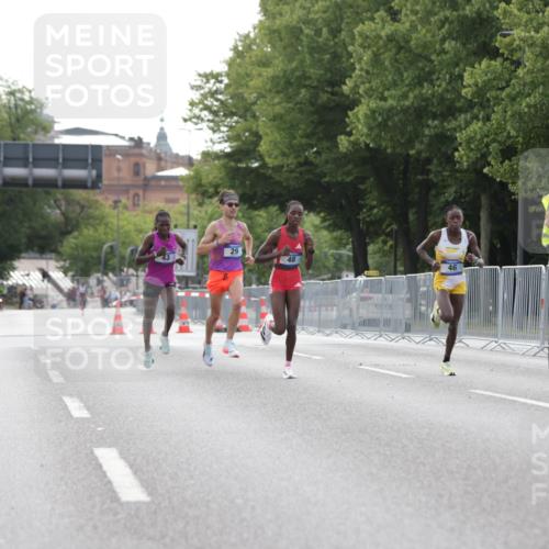 29.06.2025 - hella hamburg halbmarathon Jannik Wohlers http://msf.ph/oto/8153377 29.06.2025 09:34:37 Lombardsbrücke 29, 43, 46, 48 meine-sportfotos.de