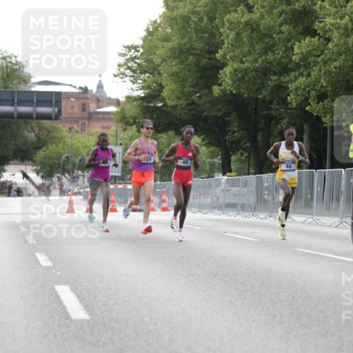 29.06.2025 - hella hamburg halbmarathon Jannik Wohlers http://msf.ph/oto/8153382 29.06.2025 09:34:37 Lombardsbrücke 29, 43, 46, 48 meine-sportfotos.de