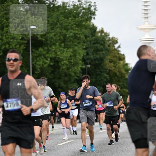 29.06.2025 - hella hamburg halbmarathon Dr. Thomas Lammeyer http://msf.ph/oto/8153389 29.06.2025 10:07:40 Kennedybrücke 1114, 1482, 1885, 2594, 2759, 2782, 3001, 3572, 4307, 4511, 4587, 5384, 5396, 5464, 5613, 6217, 6391, 6453, 7006, 7210, 7211, 7277, 7278, 7279, 7290, 7306, 7935, 8614, 9453, 9554, 10389, 10824, 11402 meine-sportfotos.de