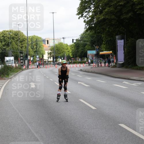 29.06.2025 - hella hamburg halbmarathon Yannick Fuchs http://msf.ph/oto/8153413 29.06.2025 10:03:28 20KM  meine-sportfotos.de